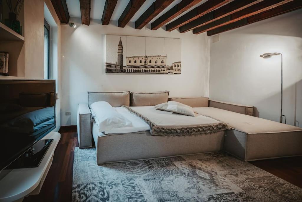 2 Min Da Piazza San Marco L-Home 베니스 외부 사진