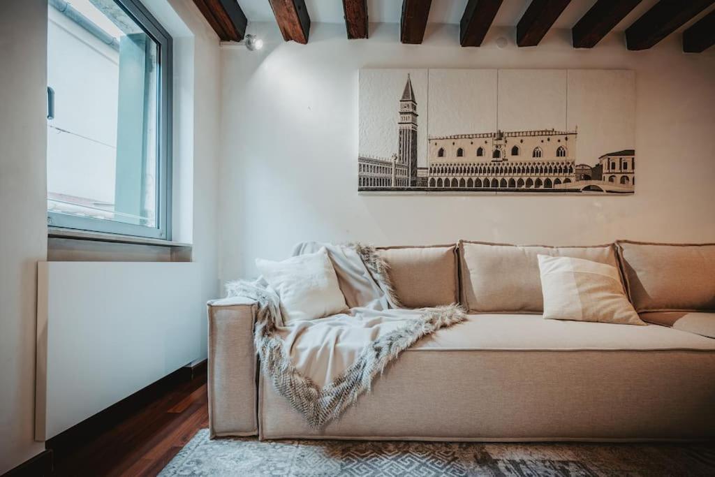 2 Min Da Piazza San Marco L-Home 베니스 외부 사진